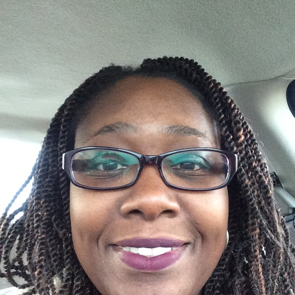 Meet your Posher, Catrina - Picture 1 of 1